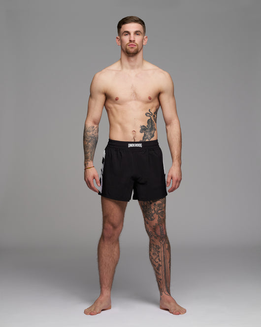 002 Hybrid Short on athlete - full body training pose